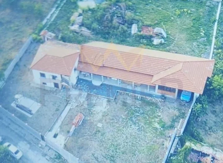 ПРОДАВА КЪЩА ДО ГР.КАРНОБАТ -  - снимка 7 - Имоти Премиер