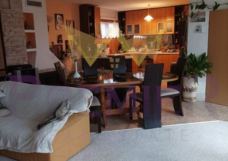 Продава Къща м-ст Траката Варна -  - снимка 5 - Имоти Премиер