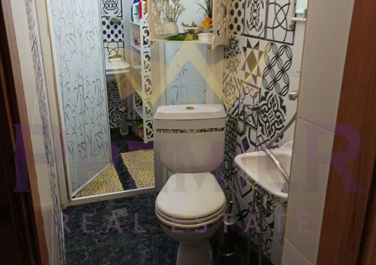 Продава Къща м-ст Траката Варна - - снимка 9 - Имоти Премиер