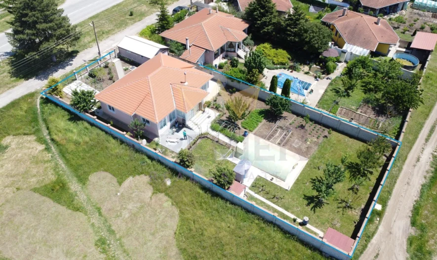 Продава къща с. Соколово, обл. Добрич - - снимка 4 - Имоти Премиер