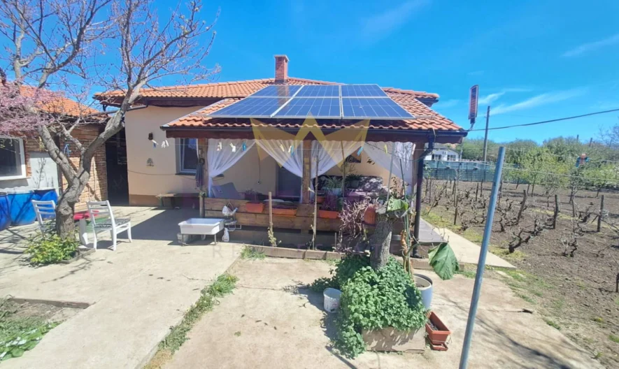 Продава Къща село Гурково област Добрич -  - снимка 2 - Имоти Премиер