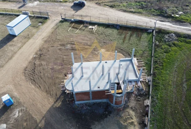 Агенция за недвижими имоти - Имоти Премиер - имот - 1156797, Цена: 260000 EUR