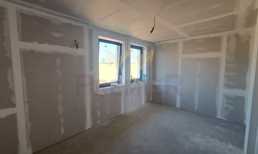 Продава Къща село Кичево област Варна - - снимка 11 - Имоти Премиер
