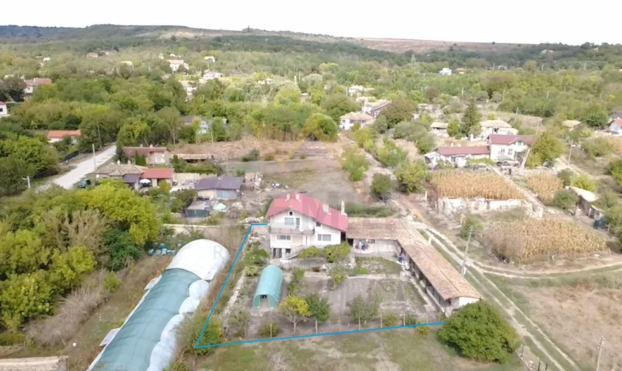 Продава къща село Щипско област Варна -  - снимка 16 - Имоти Премиер