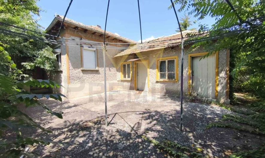 Продава къща село Спасово област Добрич - - снимка 1 - Имоти Премиер