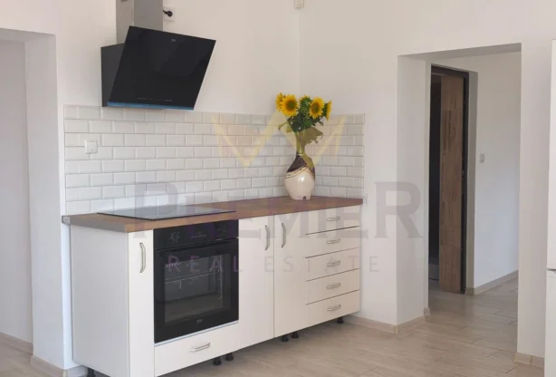 Агенция за недвижими имоти - Имоти Премиер - имот - 1198253, Цена: 120000 EUR