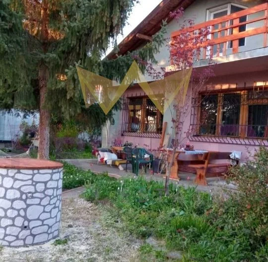 Продава къща в с. Волуяк - - снимка 1 - Имоти Премиер