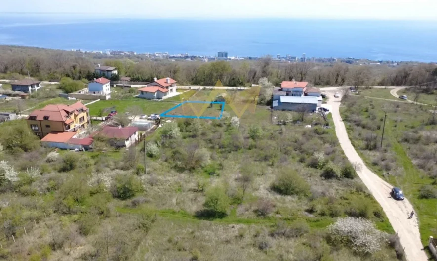 Продава парцел с ПУП м-ст Перчемлията гр. Варна -  - снимка 1 - Имоти Премиер