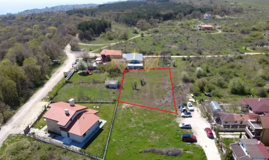 Продава парцел с ПУП м-ст Перчемлията гр. Варна -  - снимка 2 - Имоти Премиер