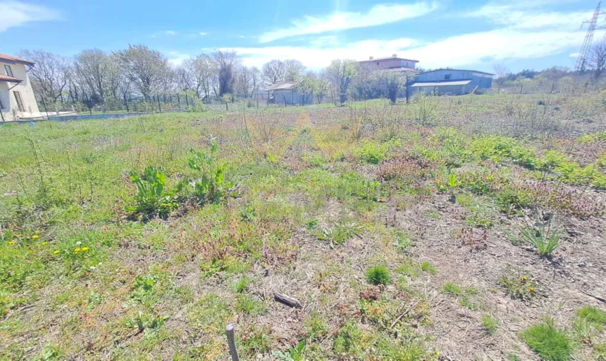 Продава парцел с ПУП м-ст Перчемлията гр. Варна -  - снимка 4 - Имоти Премиер