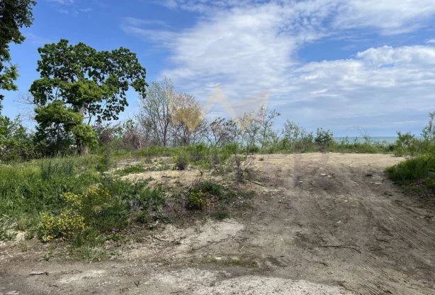 Агенция за недвижими имоти - Имоти Премиер - имот - 967001, Цена: 290000 EUR