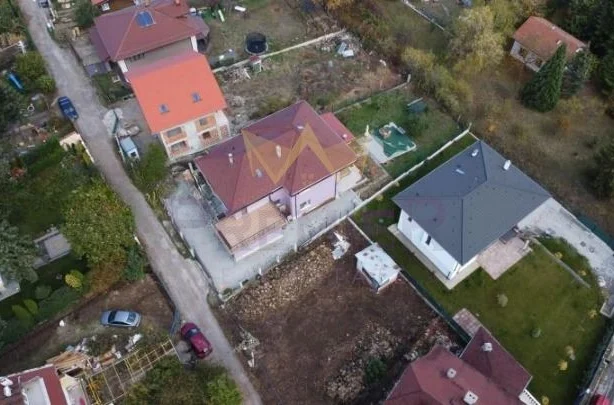 Агенция за недвижими имоти - Имоти Премиер - имот - 977646, Цена: 163555 EUR