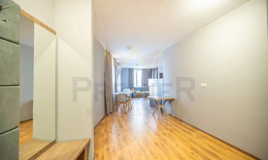 Продава просторен двустаен в гр. Поморие -  - снимка 3 - Имоти Премиер