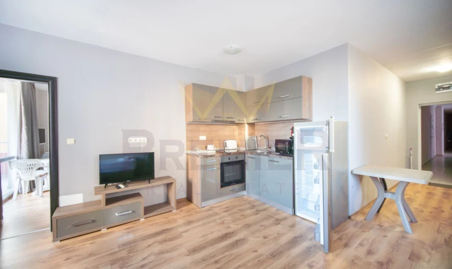 Продава просторен двустаен в гр. Поморие -  - снимка 4 - Имоти Премиер