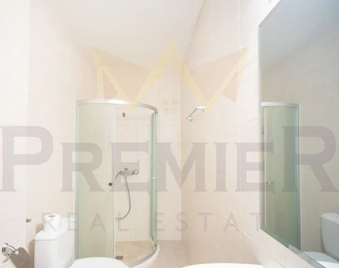 Продава просторен двустаен в гр. Поморие -  - снимка 6 - Имоти Премиер