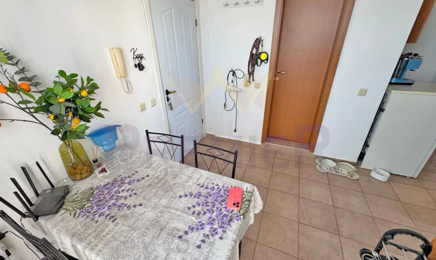 Продава се 3-стаен апартамент с морска гледка -  - снимка 6 - Имоти Премиер