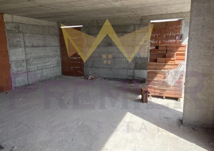 продава се тристаен в Кичук Париж -  - снимка 4 - Имоти Премиер