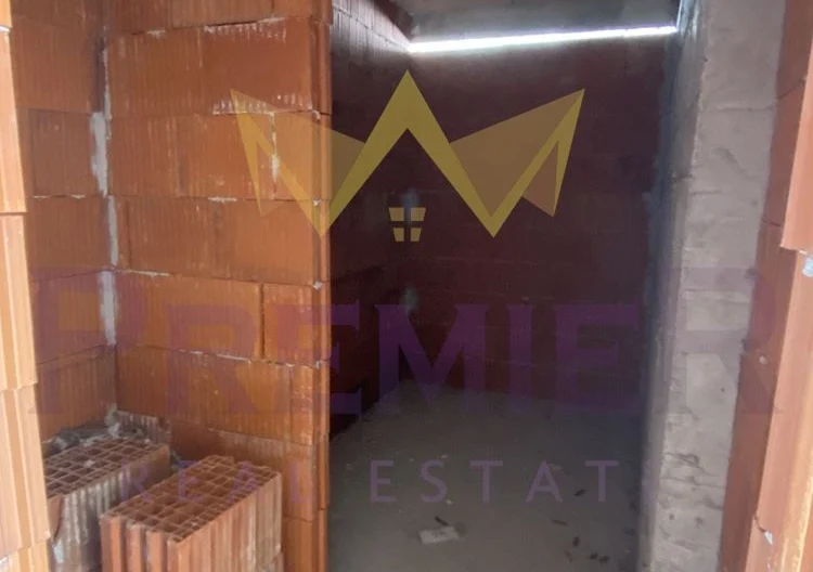 продава се тристаен в Кичук Париж -  - снимка 6 - Имоти Премиер