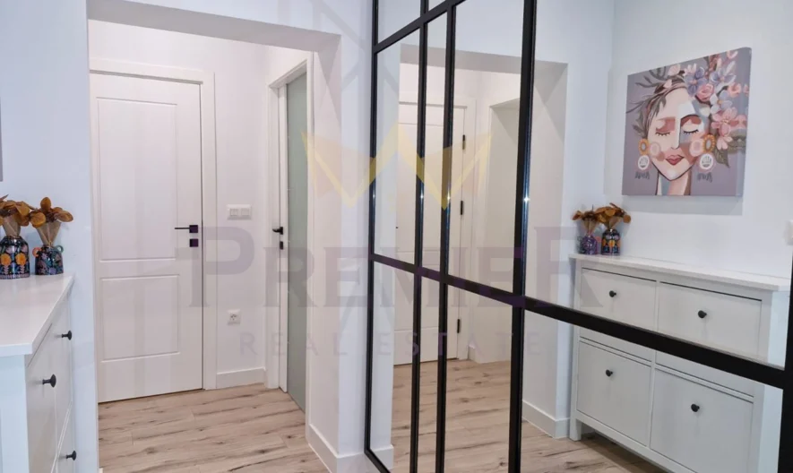 Продава стилен 3-стаен с изключителна локация в Бургас -  - снимка 7 - Имоти Премиер