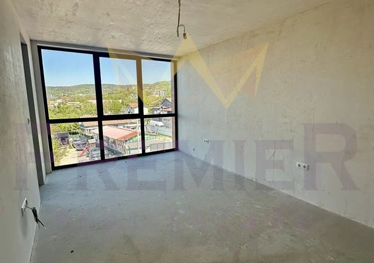 Продава тристаен апартамент – кв.Бриз -  - снимка 4 - Имоти Премиер