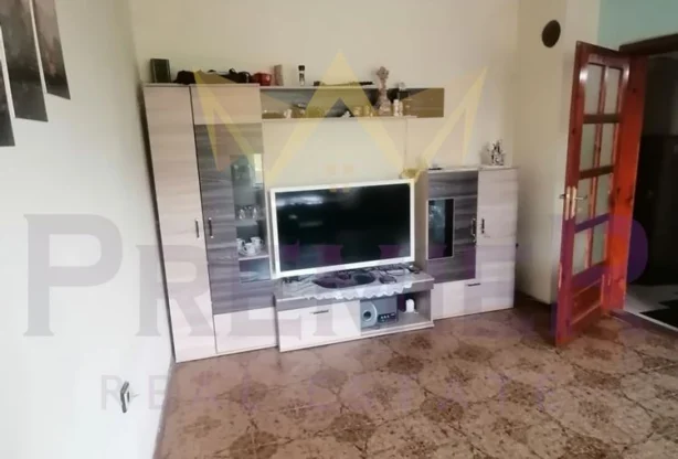 Агенция за недвижими имоти - Имоти Премиер - имот - 1247437, Цена: 200000 EUR