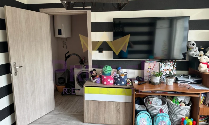 Продавам двустаен апартамент във Възраждане 3 -  - снимка 11 - Имоти Премиер