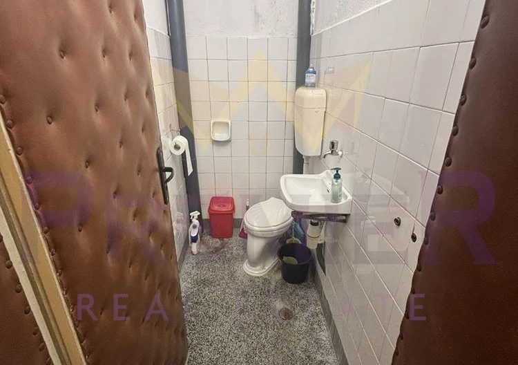 Продавам етаж от къща в кв Аспарухово -  - снимка 5 - Имоти Премиер