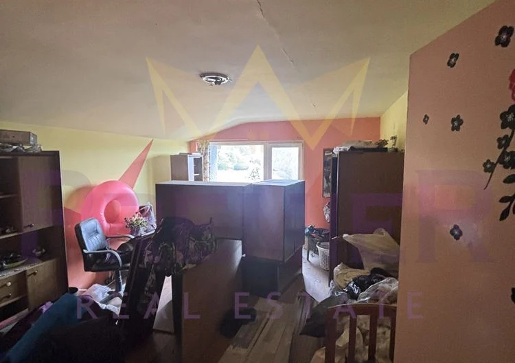 Продавам етаж от къща в кв Аспарухово -  - снимка 7 - Имоти Премиер