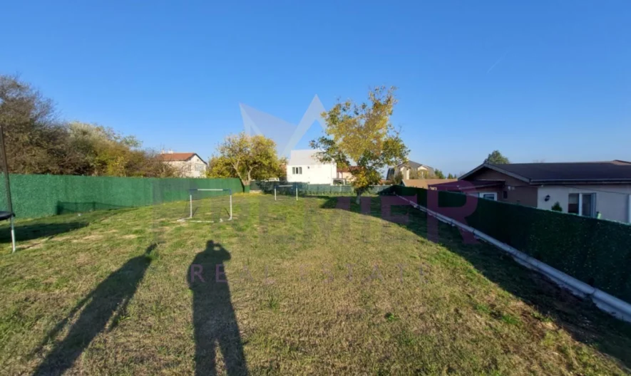 Продавам къща в м-т Прибой -  - снимка 7 - Имоти Премиер