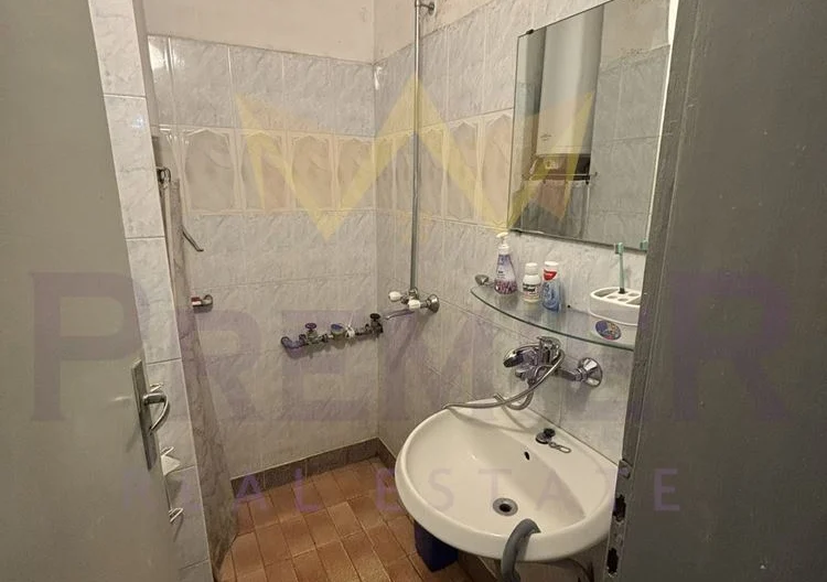 Продавам тристаен апартамент на Нептун -  - снимка 11 - Имоти Премиер