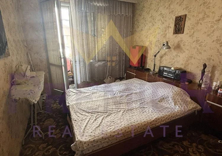 Продавам тристаен апартамент на Нептун -  - снимка 9 - Имоти Премиер