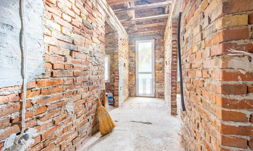 ПРОДАВАТ СЕ ДВЕ КЪЩИ В С.ЛИВАДА -  - снимка 21 - Имоти Премиер