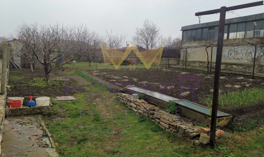 Производствен или търговски-складов имот -  - снимка 3 - Имоти Премиер