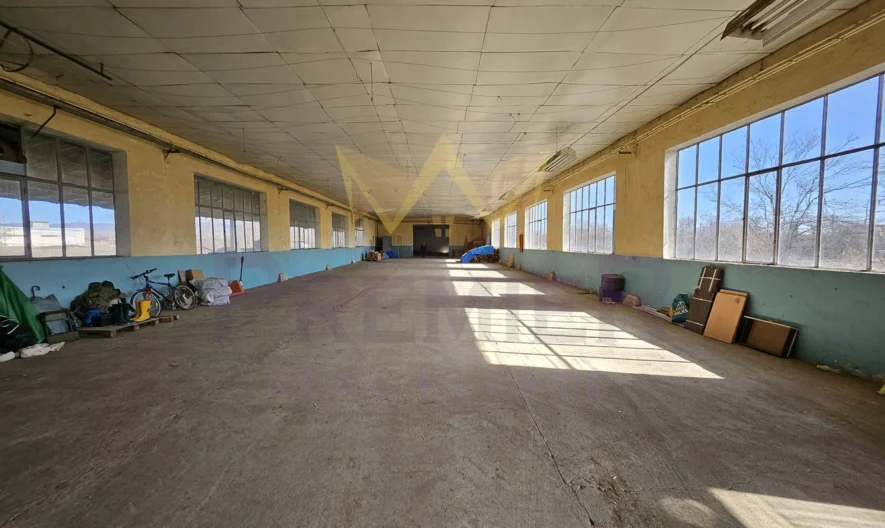 Производствена сграда с жилищна част и парцел в с.Бегово -  - снимка 13 - Имоти Премиер