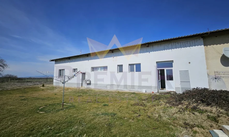 Производствена сграда с жилищна част и парцел в с.Бегово -  - снимка 15 - Имоти Премиер