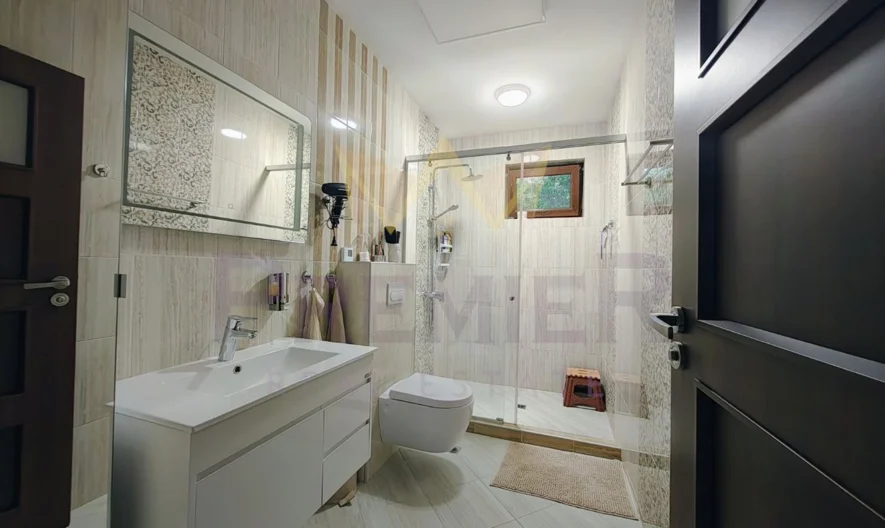 🏠 Простор, спокойствие и комфорт – модерна къща с 3 спални и красива градина - - снимка 15 - Имоти Премиер