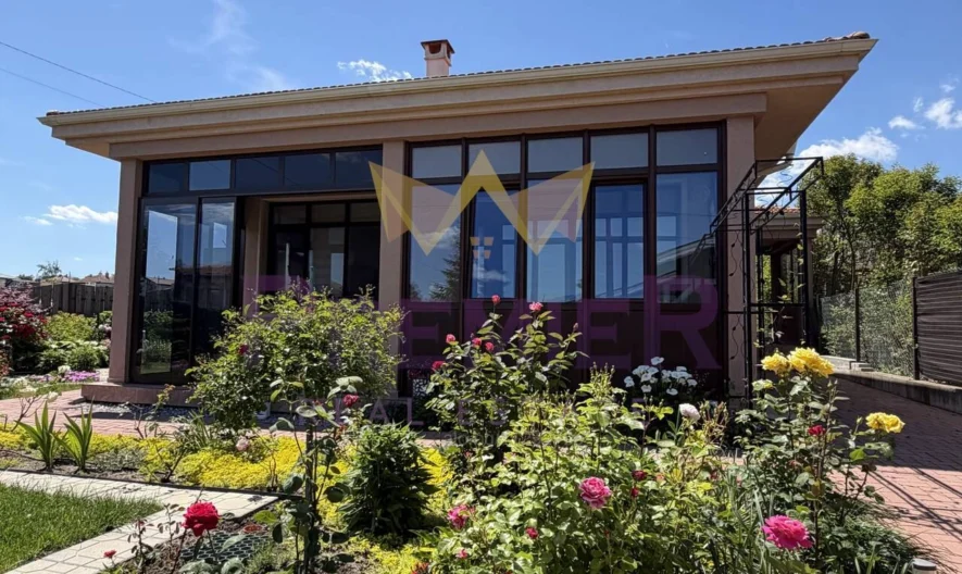 🏠 Простор, спокойствие и комфорт – модерна къща с 3 спални и красива градина - - снимка 2 - Имоти Премиер
