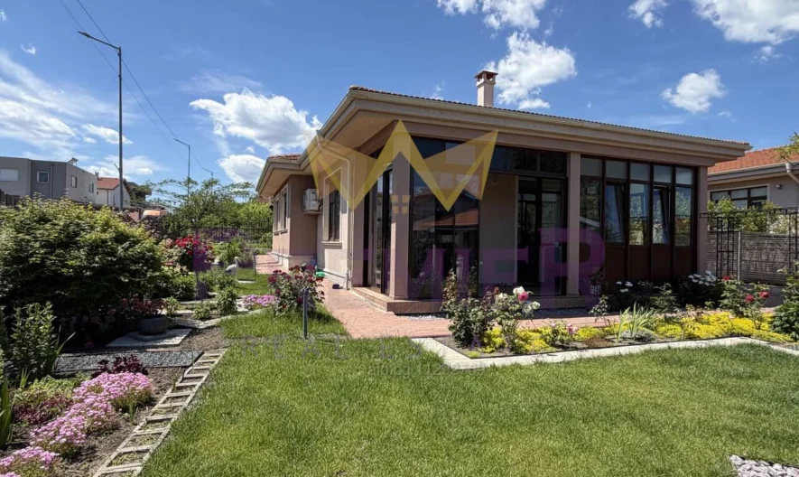 🏠 Простор, спокойствие и комфорт – модерна къща с 3 спални и красива градина - - снимка 3 - Имоти Премиер