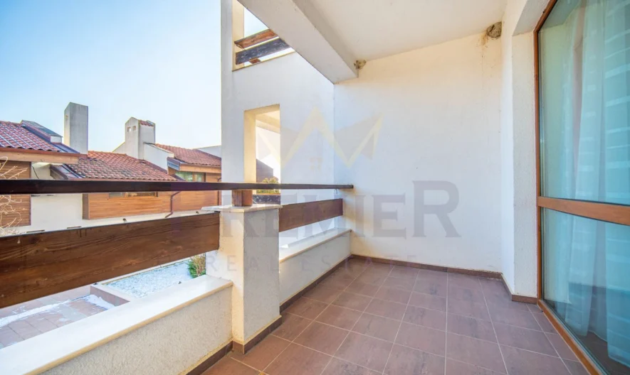 Просторен 3-стаен апартамент на две нива на първа линия в к.к. Бялата Лагуна (местност Икантълъка) – гр. Балчик, обл. Добрич. - - снимка 15 - Имоти Премиер