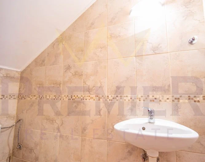 Просторен 3-стаен апартамент на две нива на първа линия в к.к. Бялата Лагуна (местност Икантълъка) – гр. Балчик, обл. Добрич. - - снимка 8 - Имоти Премиер