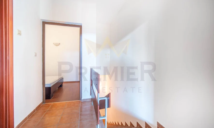 Просторен 3-стаен апартамент на две нива на първа линия в к.к. Бялата Лагуна (местност Икантълъка) – гр. Балчик, обл. Добрич. - - снимка 8 - Имоти Премиер