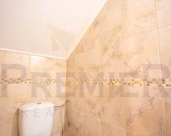 Просторен 3-стаен апартамент на две нива на първа линия в к.к. Бялата Лагуна (местност Икантълъка) – гр. Балчик, обл. Добрич. - - снимка 9 - Имоти Премиер