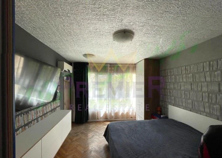 Просторен 3-стаен апартамент в сърцето на Люлин 8 - - снимка 1 - Имоти Премиер