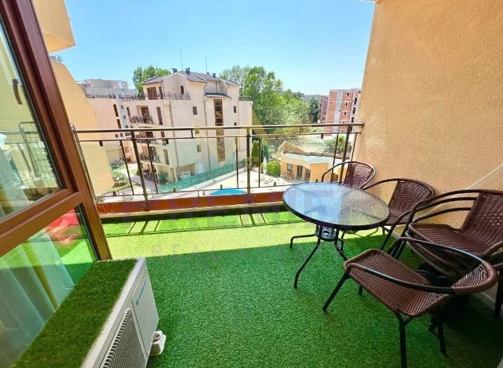 Просторен 3-стаен апартамент в Слънчев бряг -  - снимка 6 - Имоти Премиер