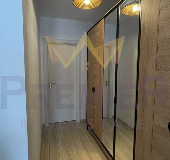 Просторен 3-стаен апартамент в живописния район м-т Кабакум, Варна - - снимка 6 - Имоти Премиер