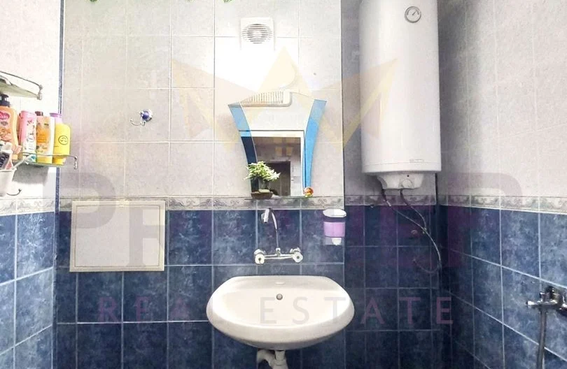 Просторен 5-стаен апартамент с 3 тераси, гледка към залива и топ локация до Lidl -  - снимка 7 - Имоти Премиер