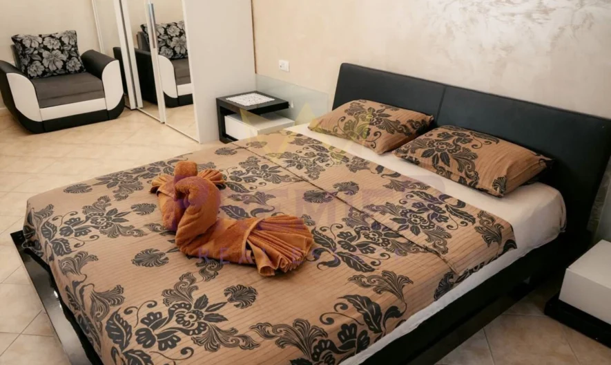 Просторен апартамент в Санта Марина, Созопол -  - снимка 1 - Имоти Премиер