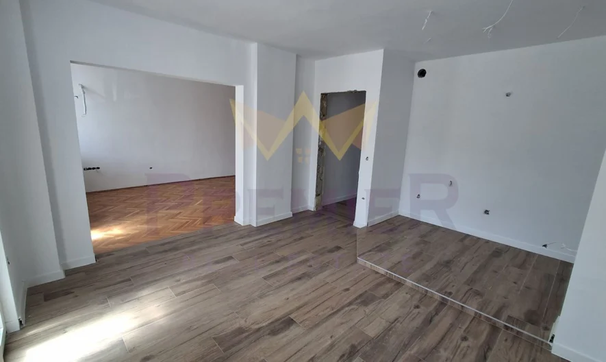 Просторен четиристаен апартамент до ключ Варна Лятно кино Тракия - - снимка 16 - Имоти Премиер