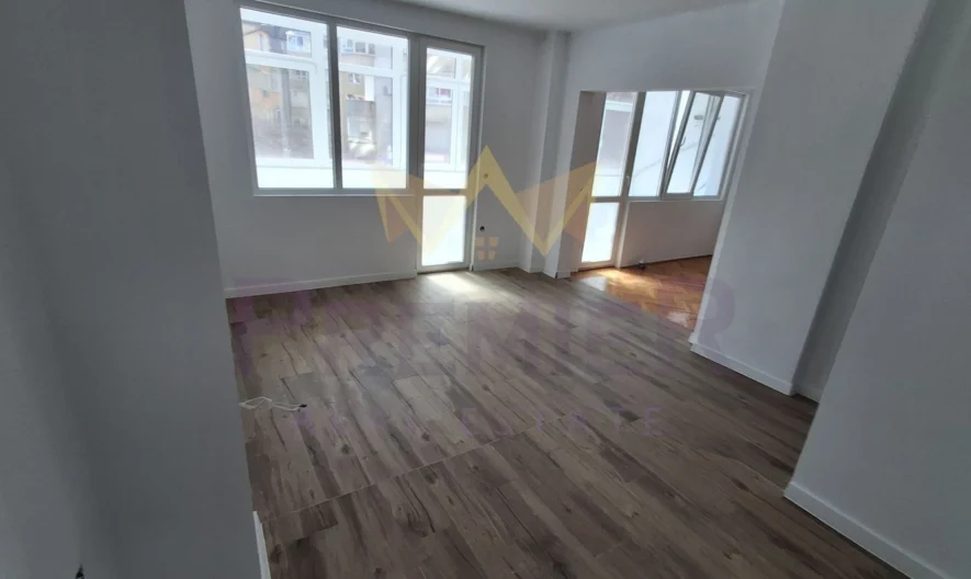 Просторен четиристаен апартамент до ключ Варна Лятно кино Тракия - - снимка 6 - Имоти Премиер