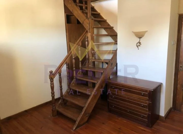 ПРОСТОРЕН ЧЕТИРИСТАЕН АПАРТАМЕНТ С НЕВЕРОЯТНА ГЛЕДКА - - снимка 7 - Имоти Премиер